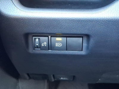 2025 Toyota RAV4 XLE AWD (Natl)