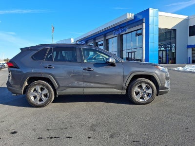 2025 Toyota RAV4 XLE AWD (Natl)
