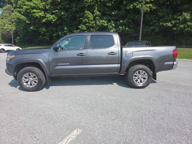 2018 Toyota Tacoma SR5 Double Cab 5' Bed V6 4x4 AT (GS)