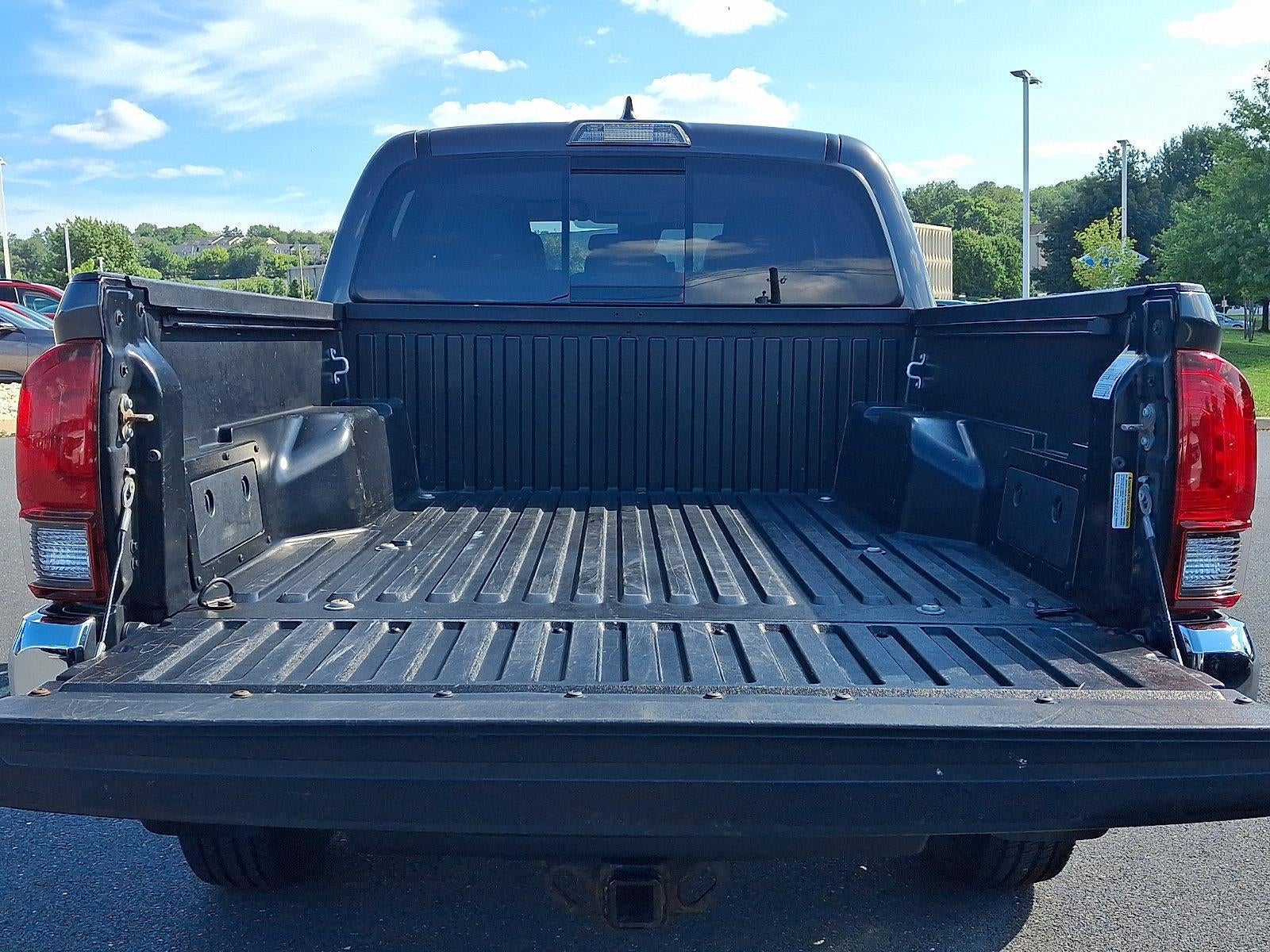 2018 Toyota Tacoma SR5 Double Cab 5' Bed V6 4x4 AT (GS)