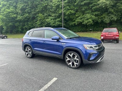 2022 Volkswagen Taos SEL 4MOTION