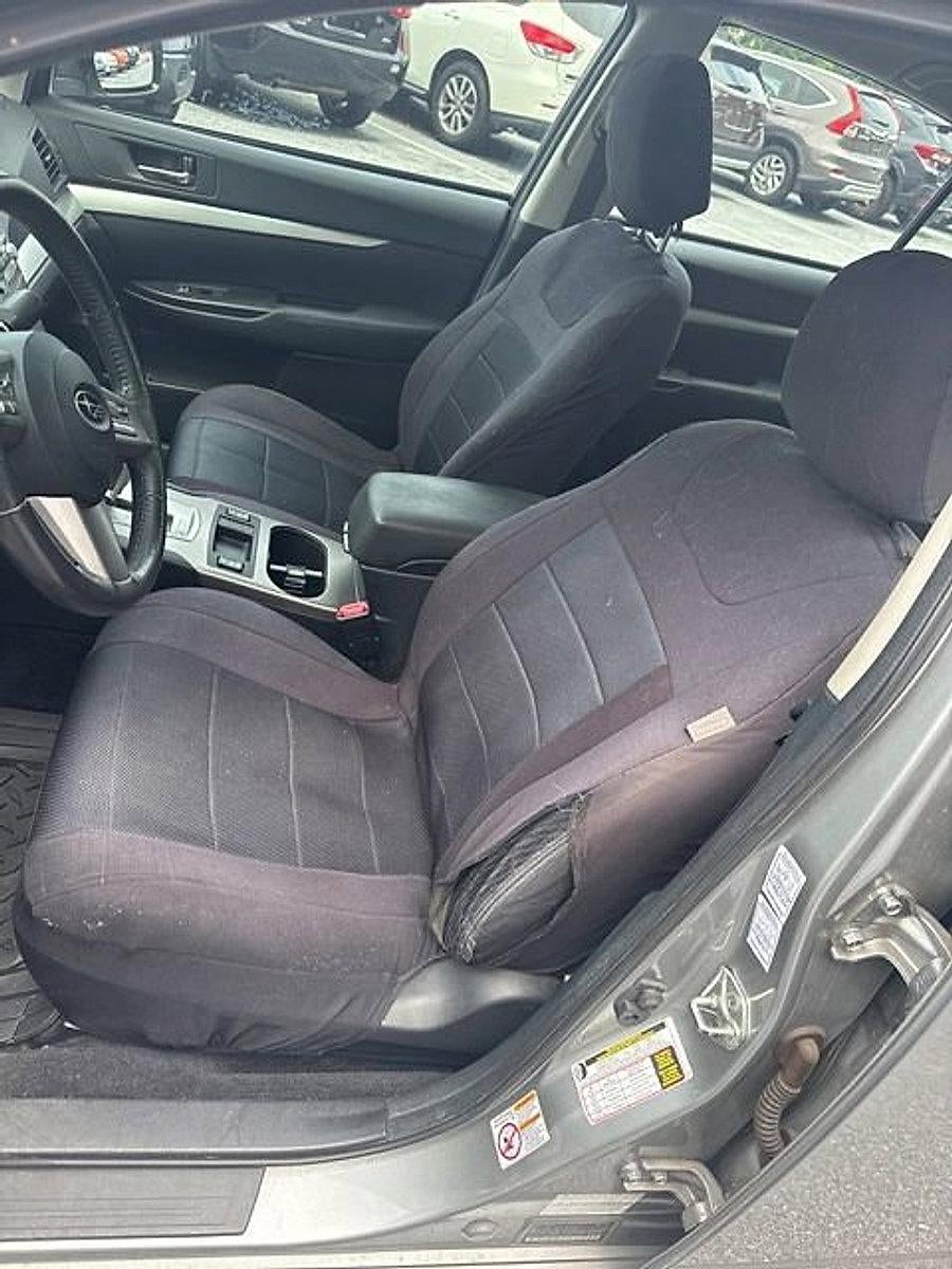 2011 Subaru Legacy 2.5i Automatic Premium All-Weather Package