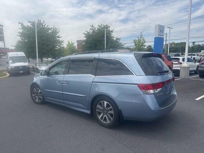 2014 Honda Odyssey Touring with DVD Rear Entertainment System and Navigation