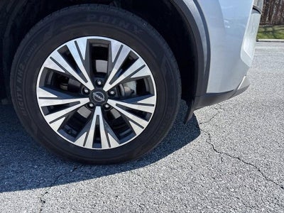 2023 Nissan Rogue FWD SV