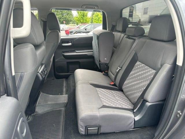 2018 Toyota Tundra 4WD 4WD SR5 CrewMax 5.5' Bed 5.7L (SE)