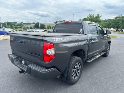 2018 Toyota Tundra 4WD 4WD SR5 CrewMax 5.5' Bed 5.7L (SE)
