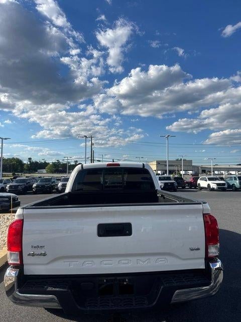 2017 Toyota Tacoma SR5 Access Cab 6' Bed V6 4x4 AT (SE)