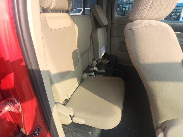 2013 Toyota Tacoma 4WD Access Cab Standard Bed I4 Automatic (Natl)