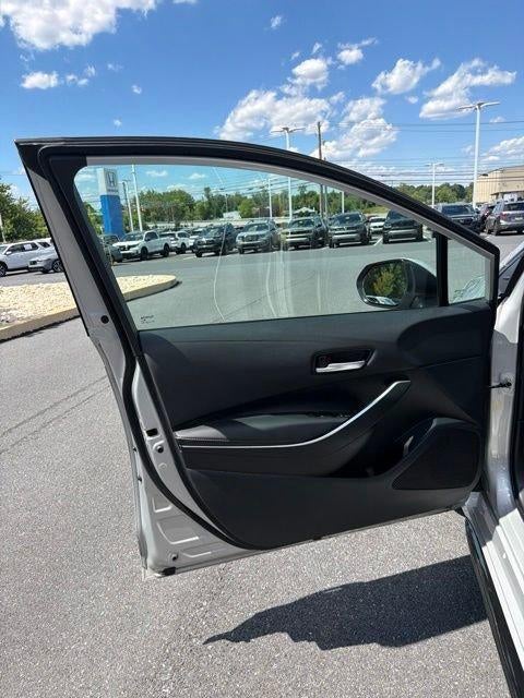 2025 Toyota Corolla SE CVT (Natl)