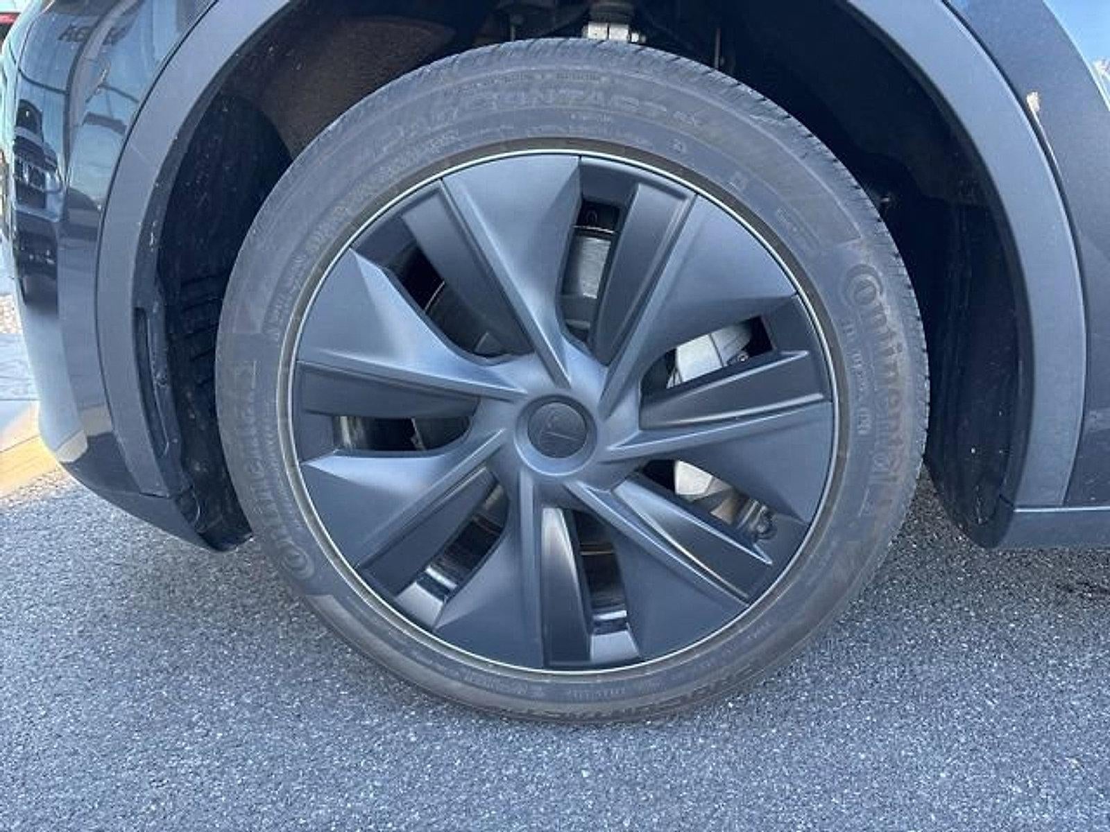 2024 Tesla Model Y Long Range RWD