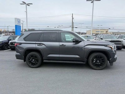 2026 Toyota Sequoia Limited 4WD (SE)