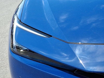2023 Toyota Prius XLE AWD (Natl)