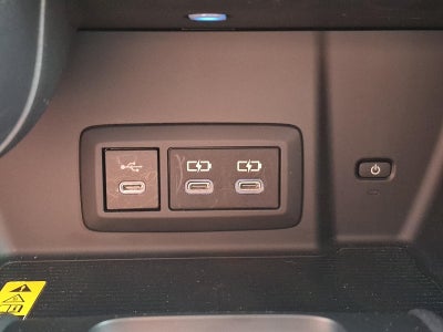 2024 Toyota Venza LE AWD (GS)