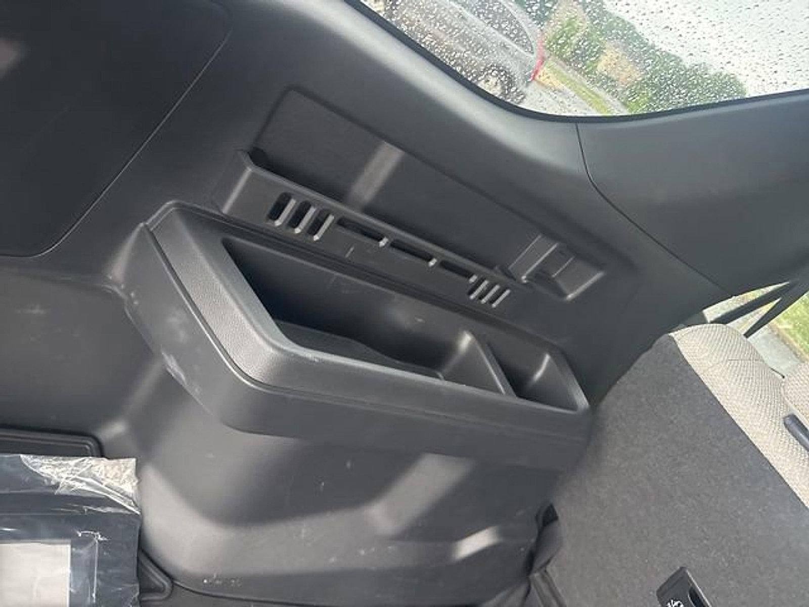 2025 Toyota 4Runner SR5 4WD (GS)