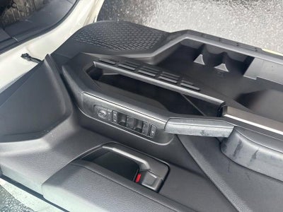 2025 Toyota 4Runner SR5 4WD (GS)