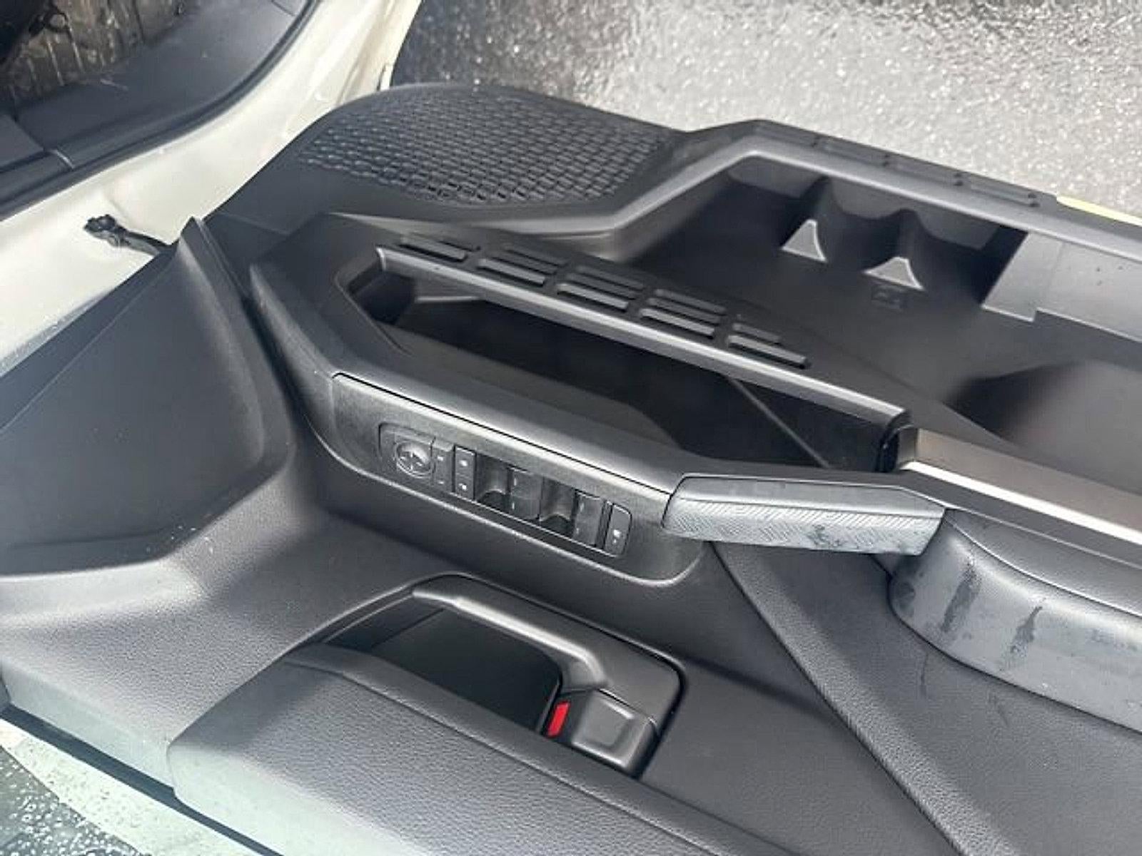 2025 Toyota 4Runner SR5 4WD (GS)