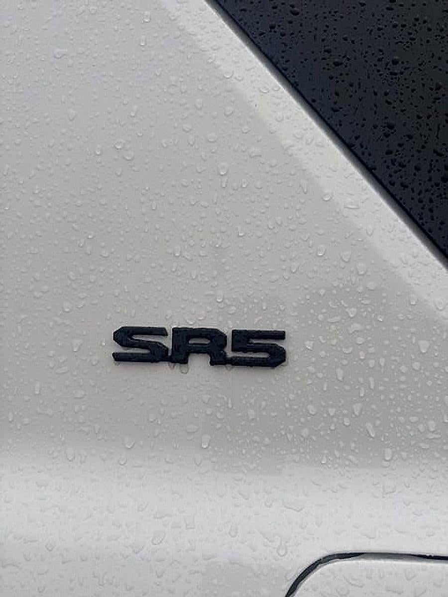 2025 Toyota 4Runner SR5 4WD (GS)