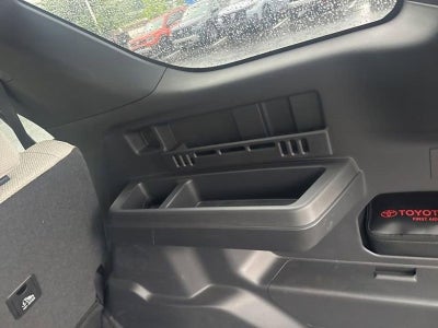 2025 Toyota 4Runner SR5 4WD (GS)