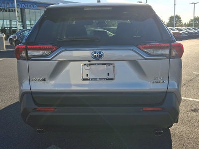 2022 Toyota RAV4 Hybrid XLE **LOW MILES**