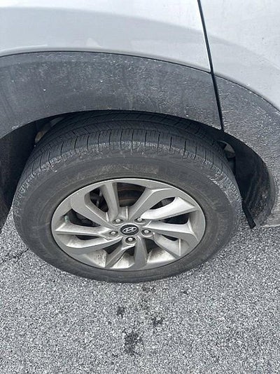 2016 Hyundai TUCSON AWD 4dr SE