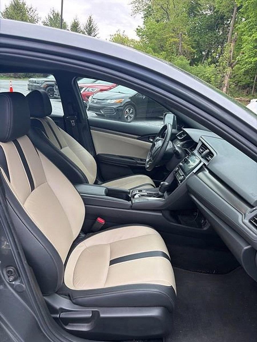 2019 Honda Civic Hatchback EX-L Navi CVT