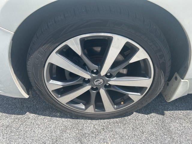 2017 Nissan Altima 2.5 SR Sedan