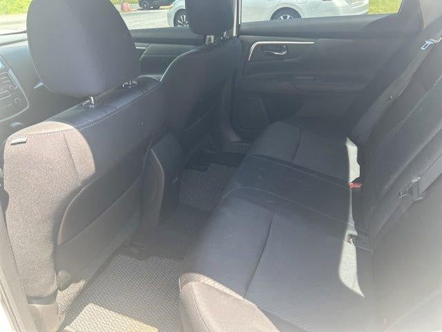 2017 Nissan Altima 2.5 SR Sedan