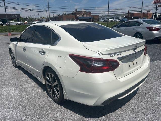 2017 Nissan Altima 2.5 SR Sedan