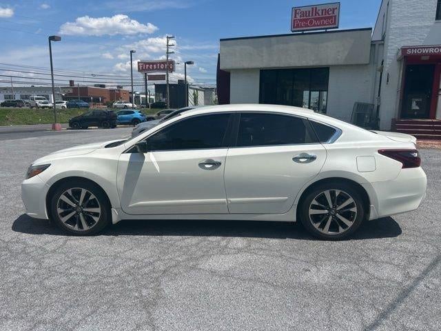 2017 Nissan Altima 2.5 SR Sedan