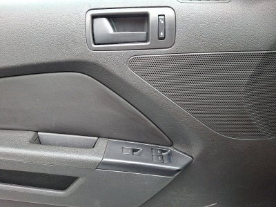 2014 Ford Mustang 2dr Conv V6 Premium