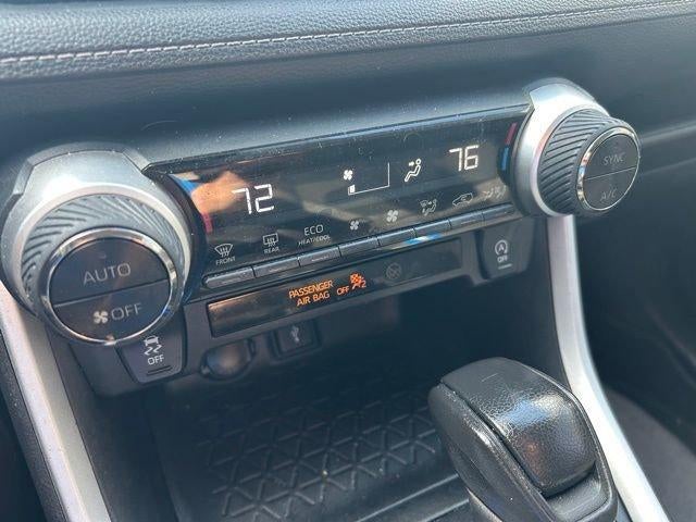 2020 Toyota RAV4 XLE AWD (Natl)