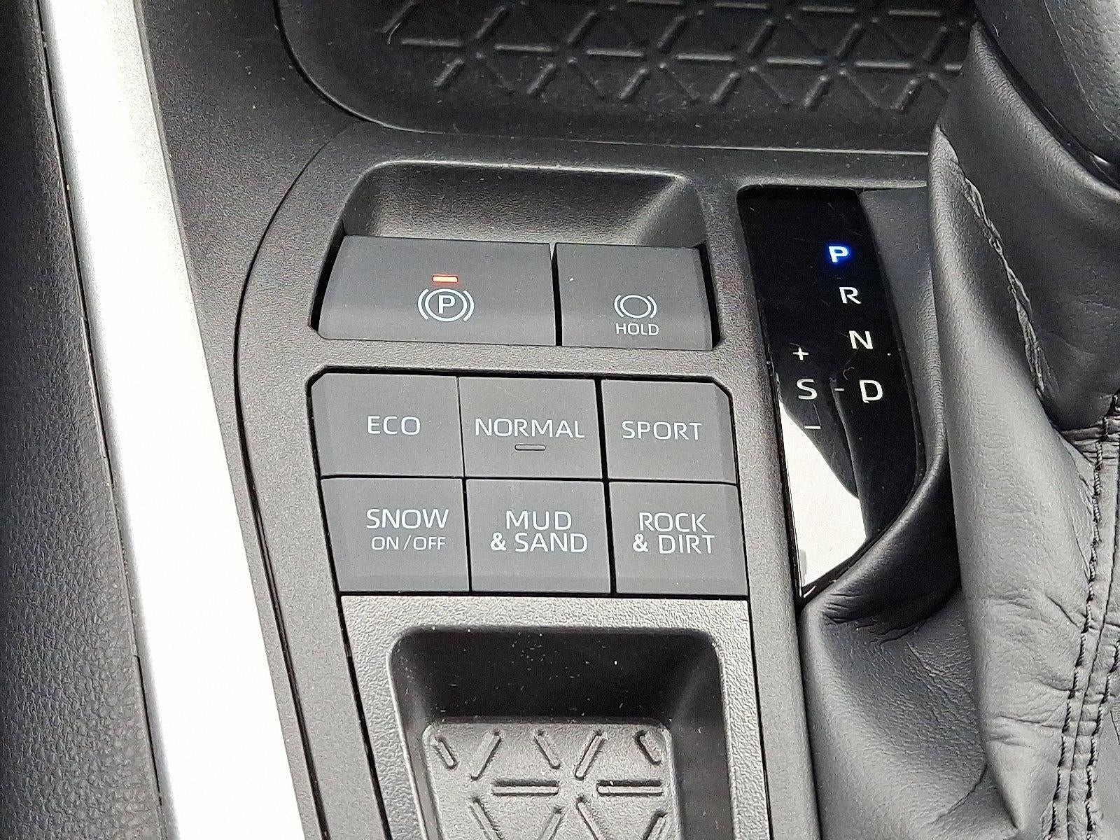 2024 Toyota RAV4 XLE AWD (Natl)