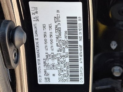 2022 Toyota Tacoma 4WD 4WD SR5 Double Cab 5' Bed V6 AT (Natl)