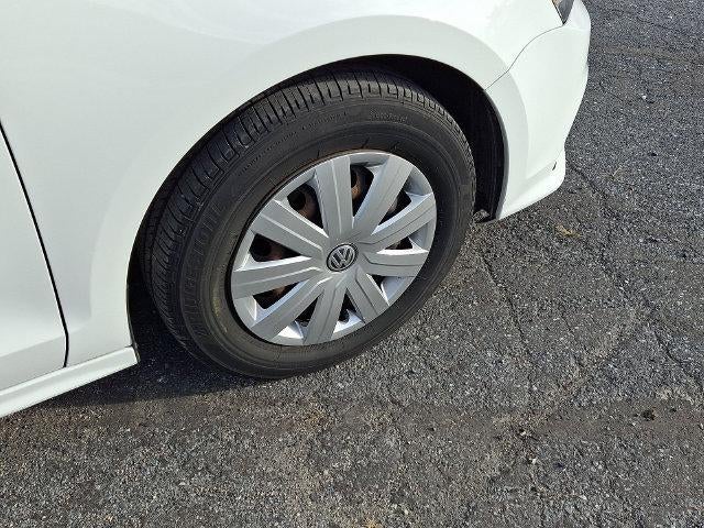 2016 Volkswagen Jetta 4dr Auto 1.4T S with Technology Sedan