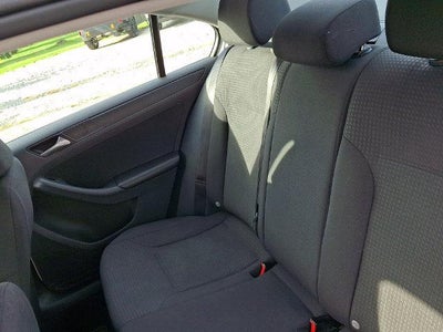 2016 Volkswagen Jetta 4dr Auto 1.4T S with Technology Sedan