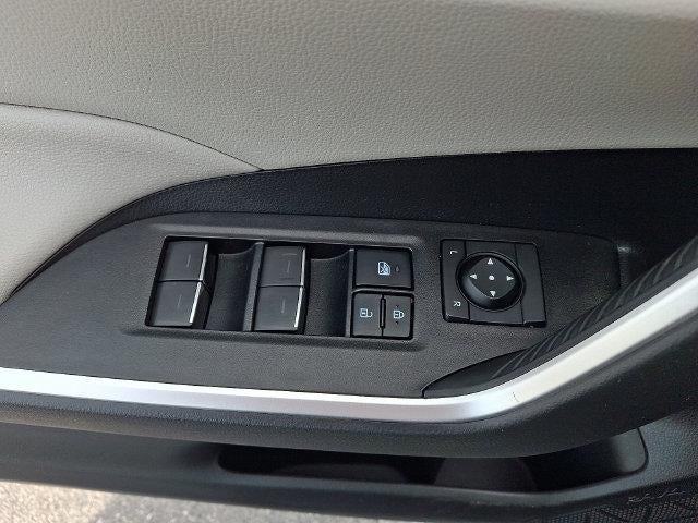 2022 Toyota RAV4 Hybrid XLE AWD (Natl)