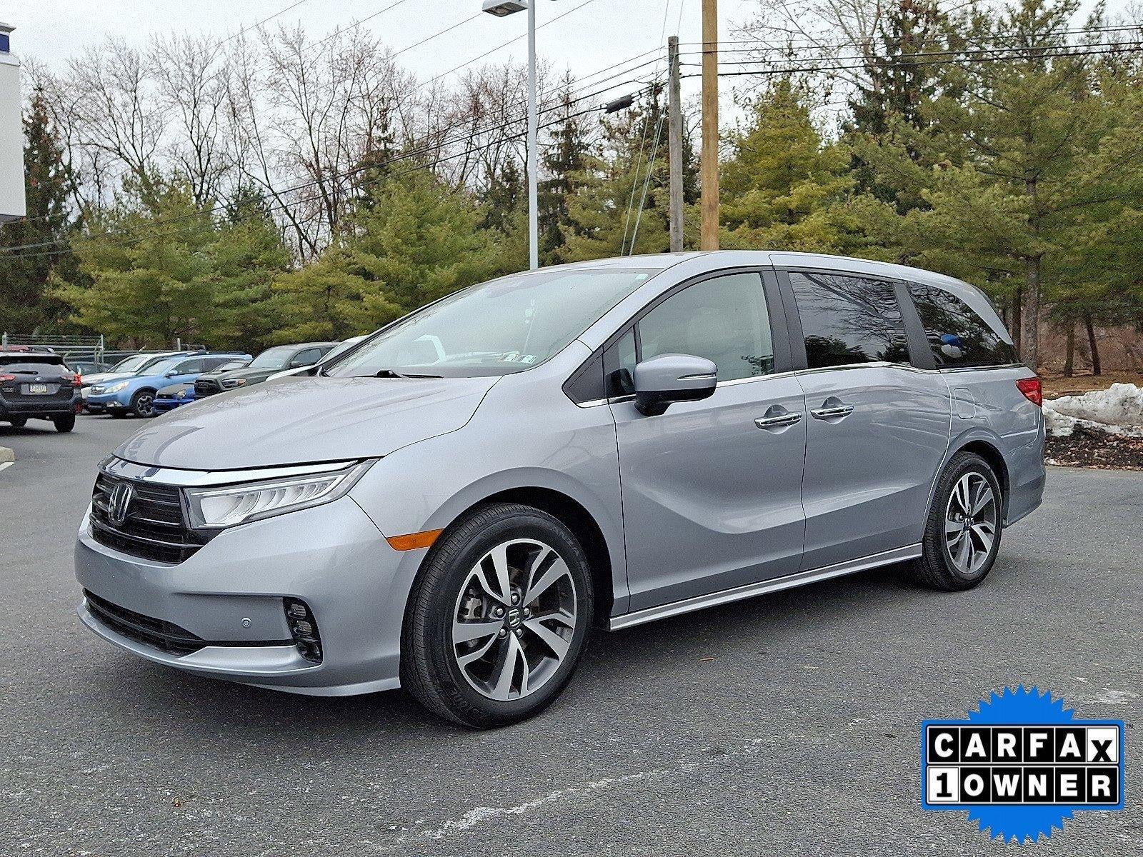 2024 Honda Odyssey Touring Auto