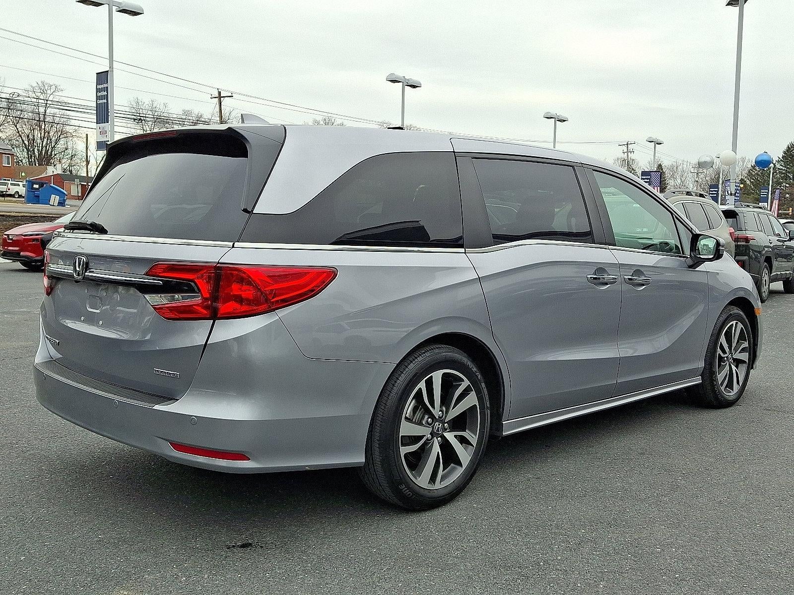 2024 Honda Odyssey Touring Auto