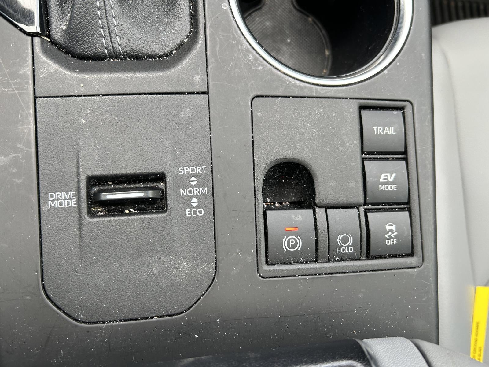 2023 Toyota Highlander Hybrid XLE AWD (Natl)