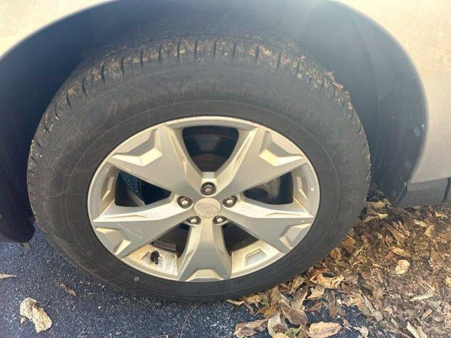 2015 Subaru Forester 2.5i Premium CVT