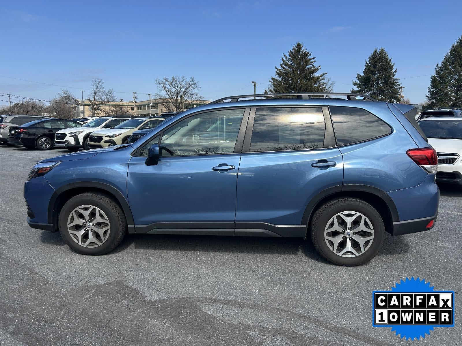 2022 Subaru Forester Premium CVT