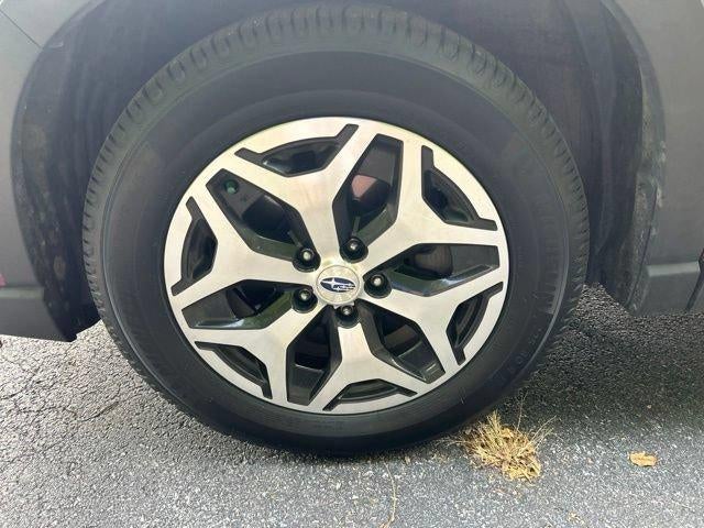 2021 Subaru Forester Premium CVT