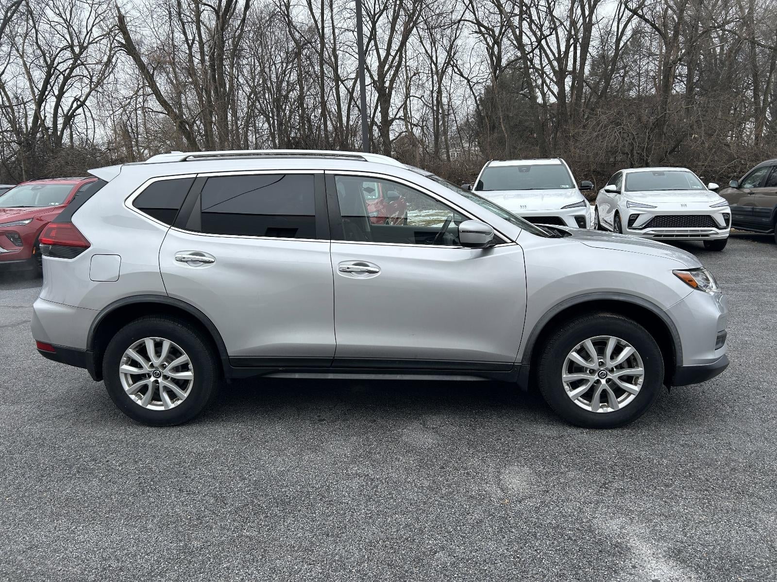 2020 Nissan Rogue AWD SV