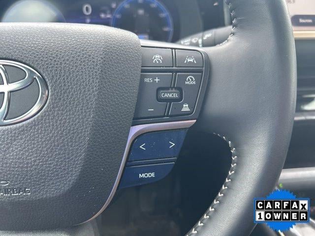 2024 Toyota Crown XLE AWD (Natl)