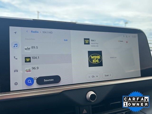 2024 Toyota Crown XLE AWD (Natl)