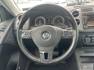 2011 Volkswagen Tiguan 4WD 4dr SEL 4Motion