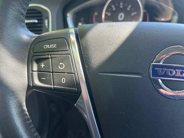 2016 Volvo V60 4dr Wgn T5 Premier AWD