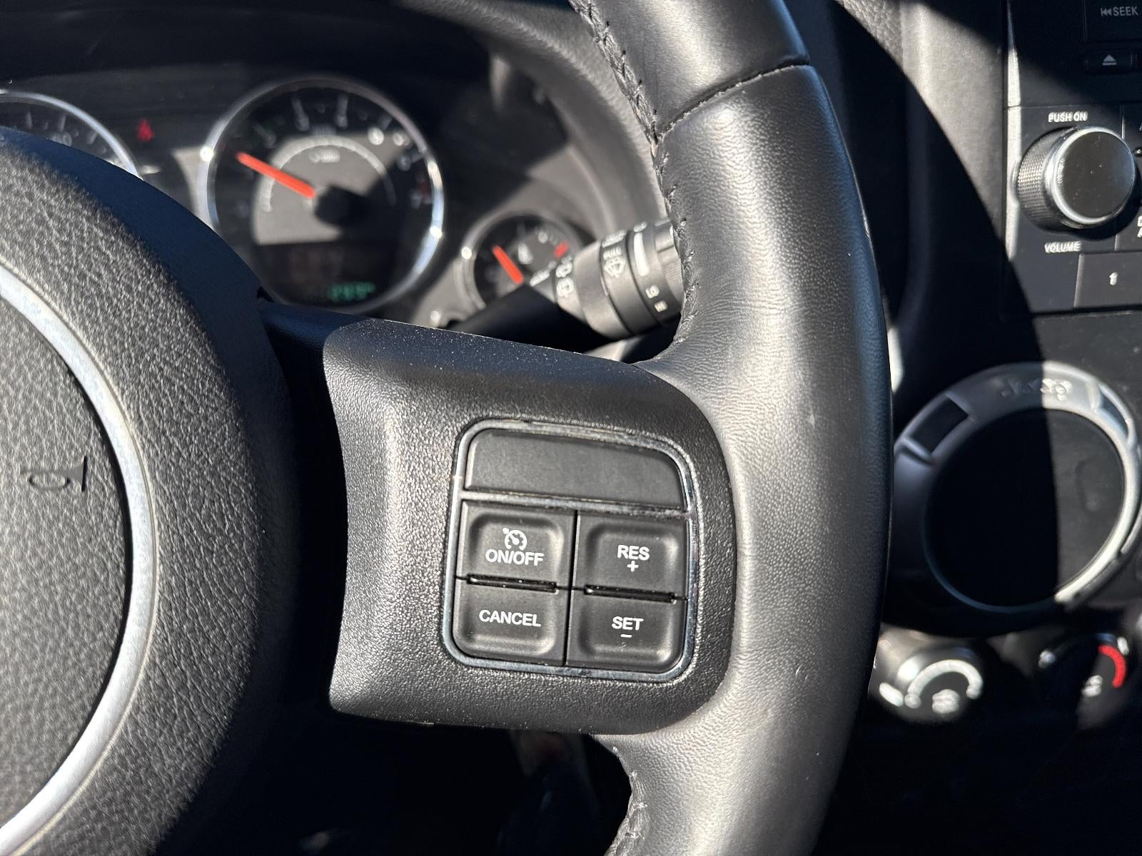 2015 Jeep Wrangler Unlimited 4WD 4dr Sahara