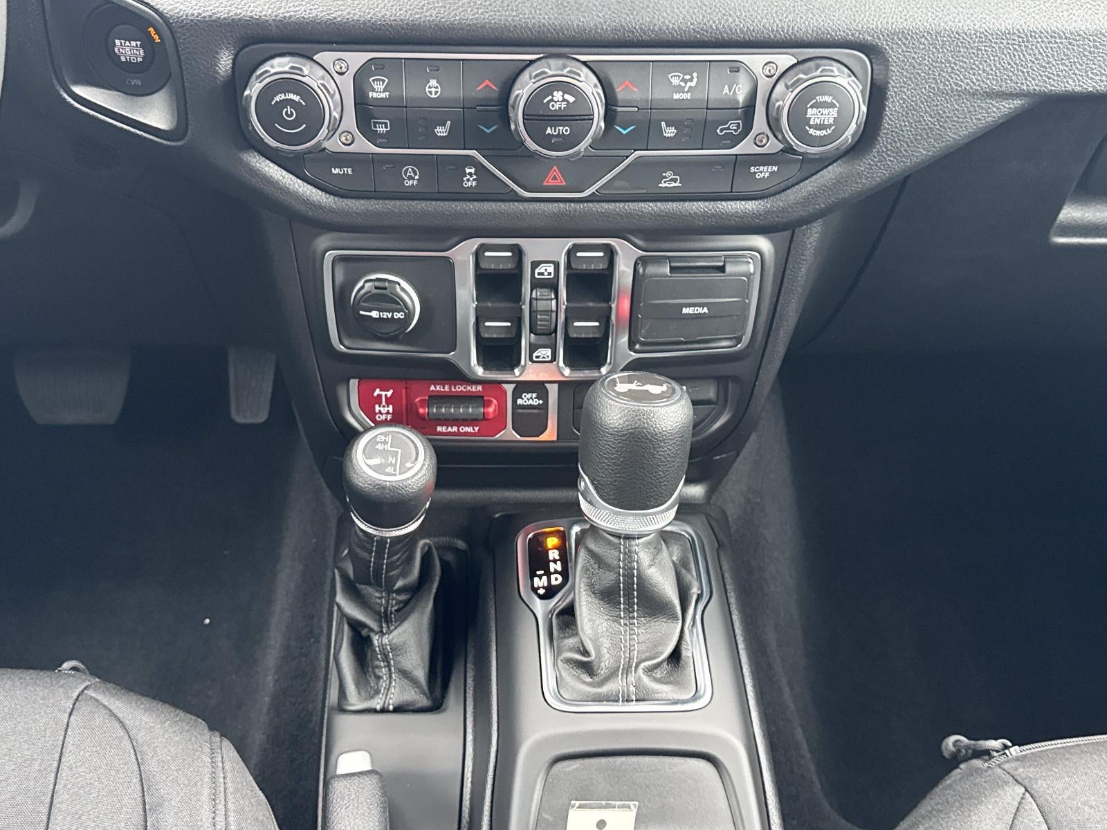 2025 Jeep Wrangler Willys 4 Door 4x4
