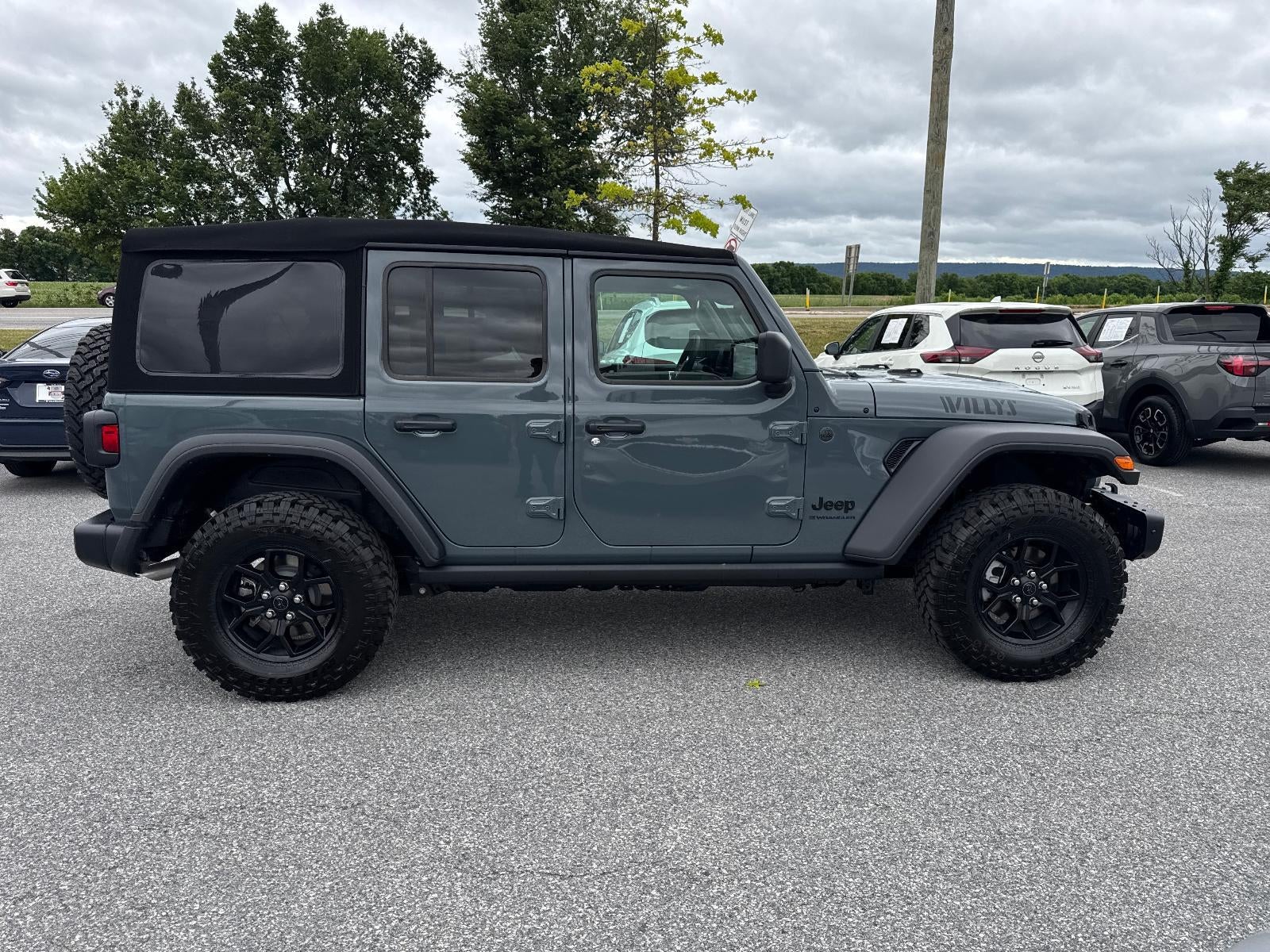 2025 Jeep Wrangler Willys 4 Door 4x4